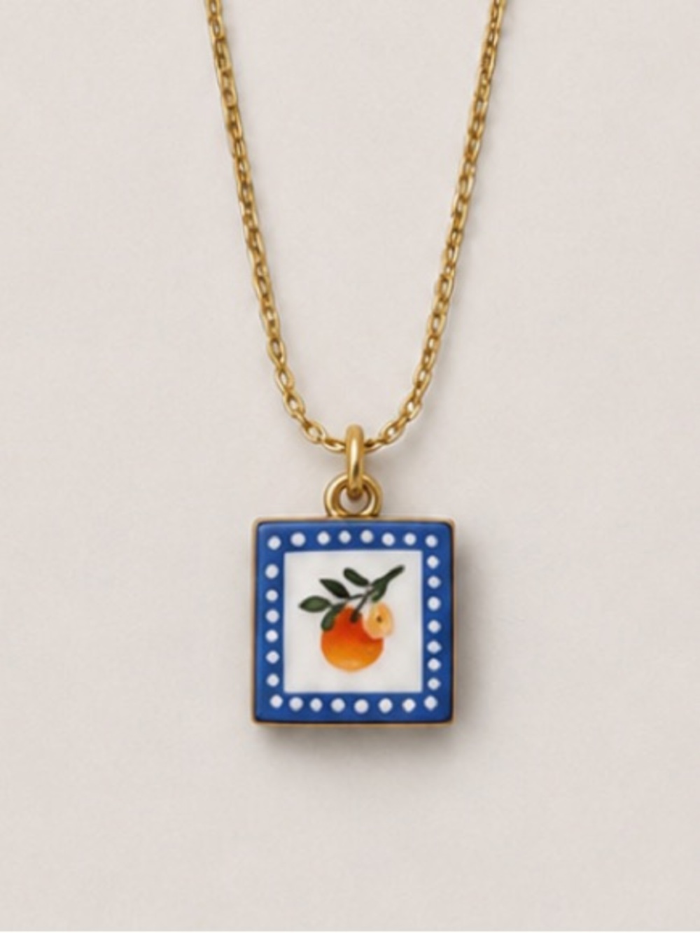 New! Georgia Peach Frame Gold Pendant Necklace NWOT 1028 - Picture 1 of 2